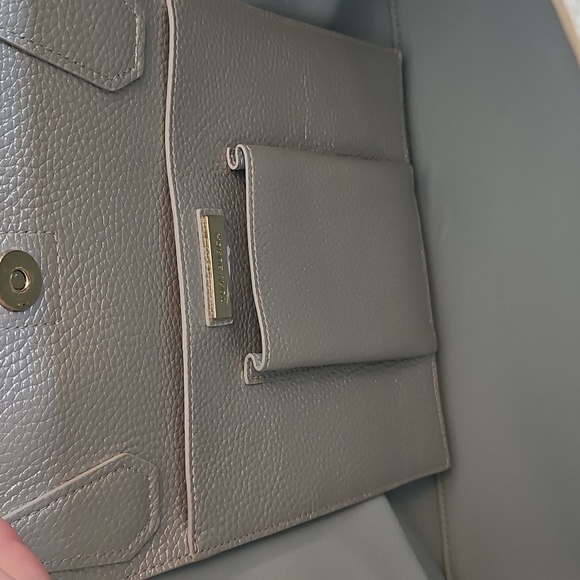 Tory Burch Metallic Textured Tote - Picture 11 of 17